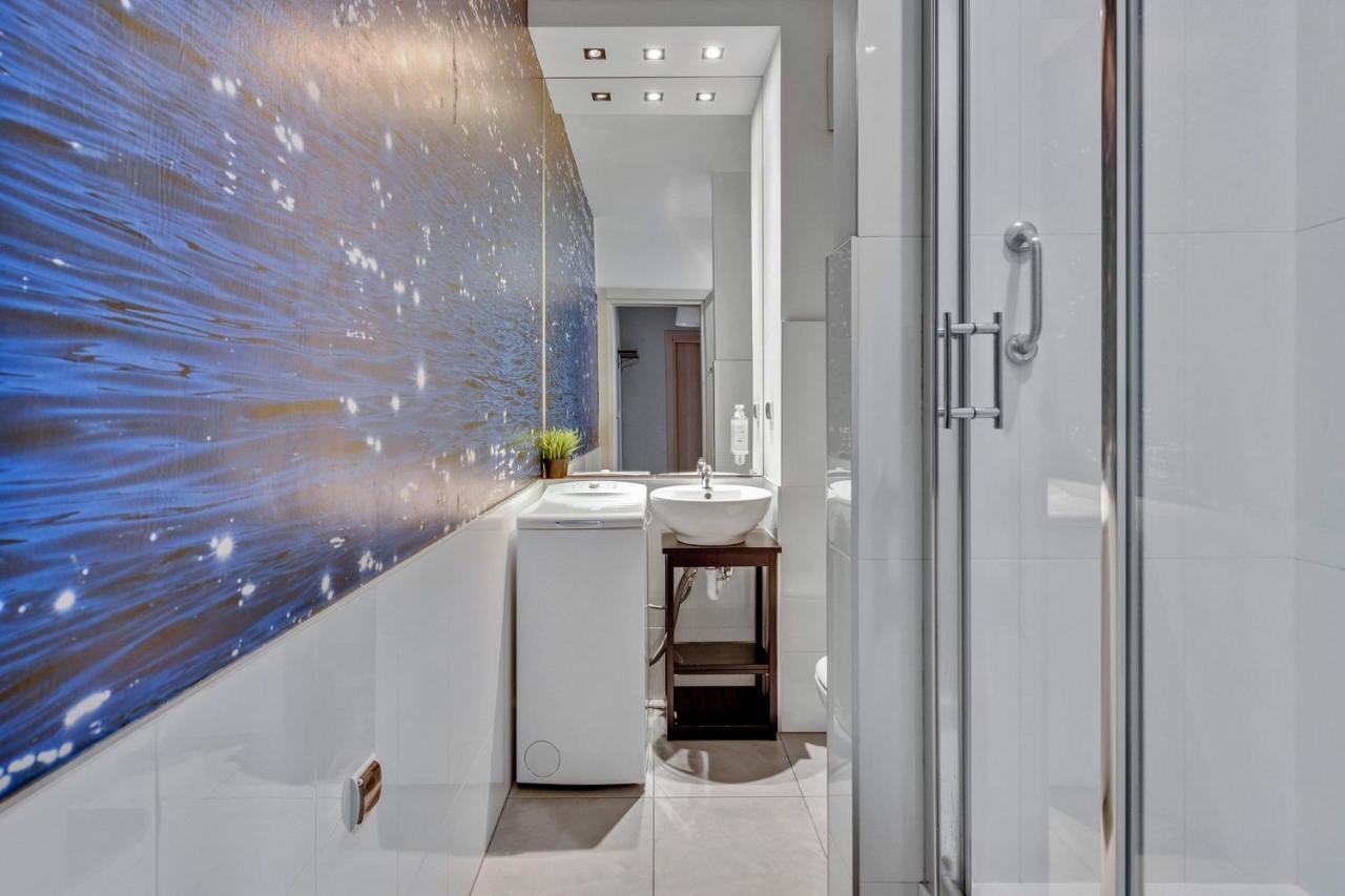 Grand Apartments Szafarnia 8 Gdansk Ngoại thất bức ảnh